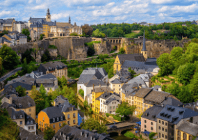 city:b8r60k0xbow= luxembourg