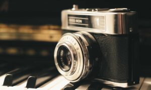 low-maintenance lob haircut for fine hair